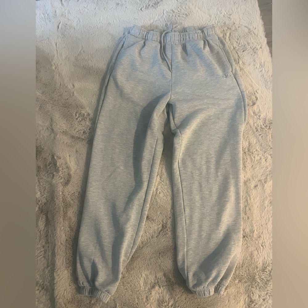 alo grey sweatpants size medium